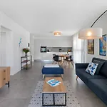 Διαμέρισμα Loctowers A4-3-3 By Interhome *